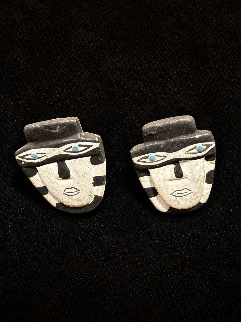 ⚜️ Carved Stone Face Earrings | Turquoise Inlay | Black White 💗